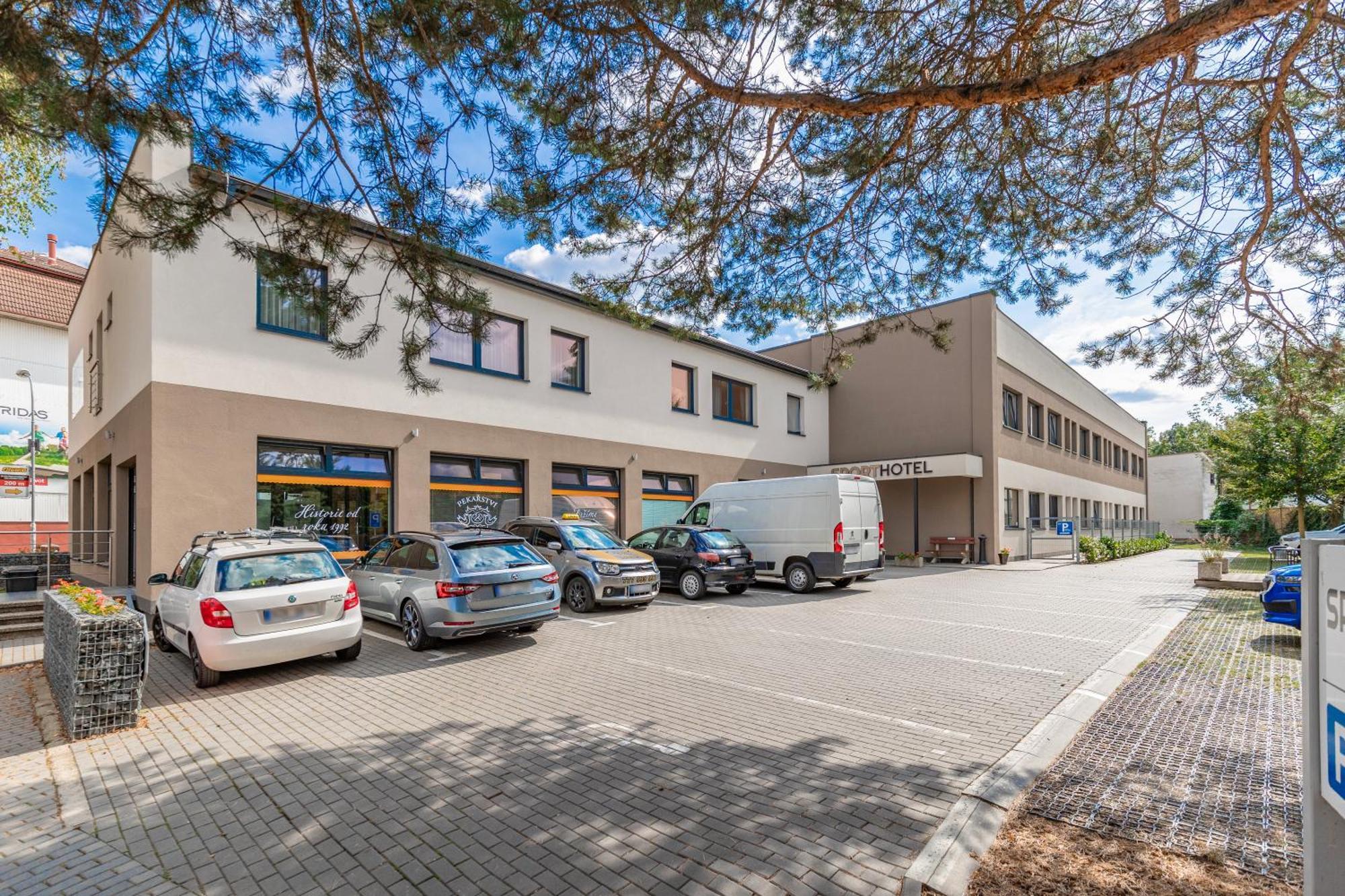 Sport Hotel Centrum Valašské Meziříčí Εξωτερικό φωτογραφία
